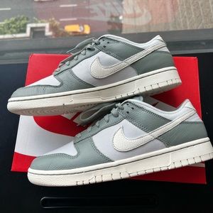 Men’s Nike Dunk Low Retro Premium -